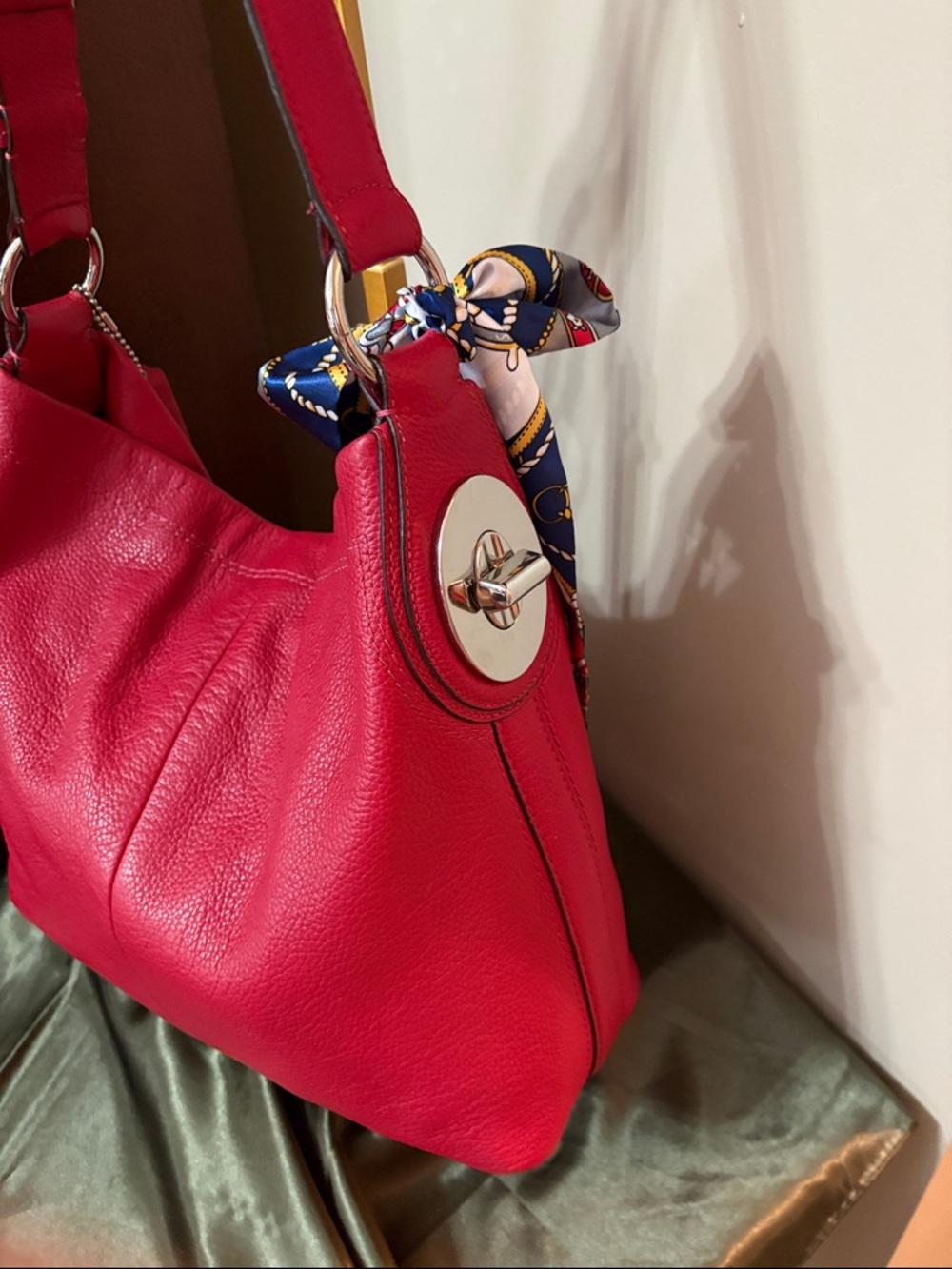 Coach Penelope Hobo Shoulder bag red pebbled leather August 2011 F16535 - Picture 6 of 15